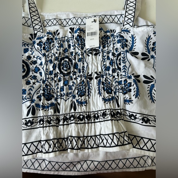 NWT LANE BRYANT SQUARE CUT, ADJUSTABLE STRAPS CROP TOP. SMOCKED BACK 22/24. - Picture 6 of 10
